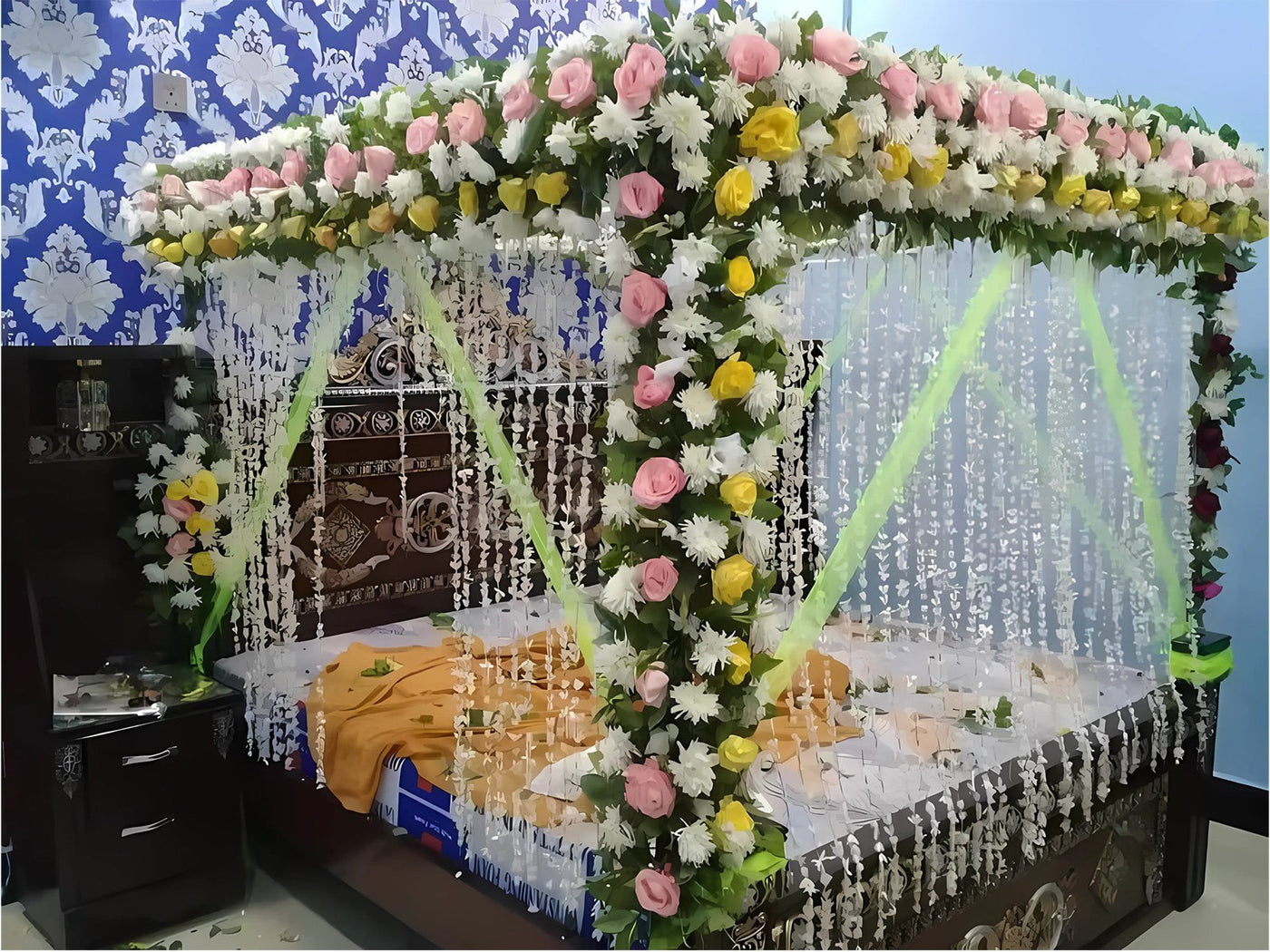 Bridal room decor 16 – Premium Floral Decoration for Car & Gifts | Flora Gadget